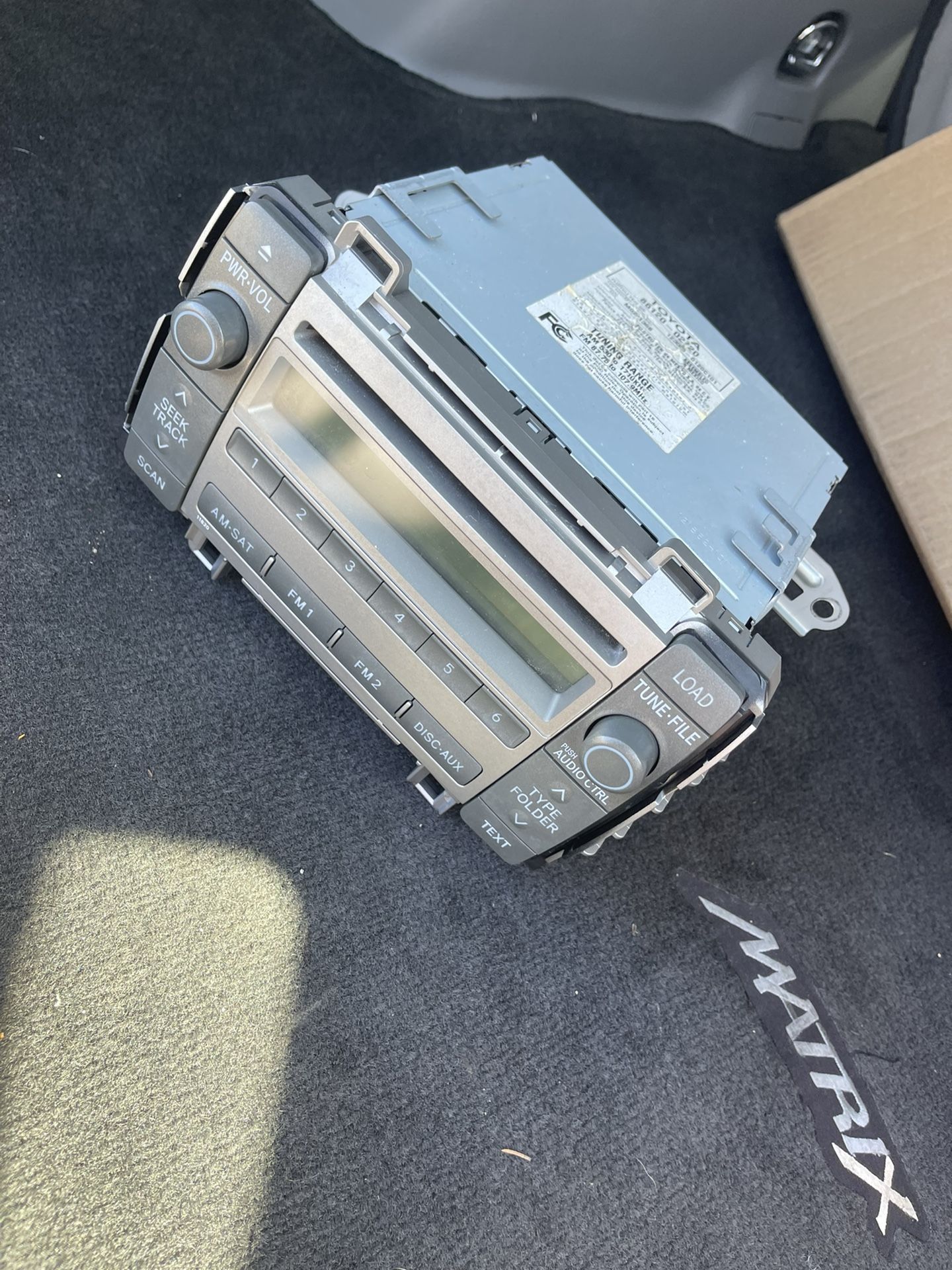 2009 toyota matrix s factory radio