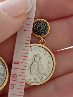Italy Bellezza Sterling 18kt.plated Blk Diamond BEE Coin Earrings Thumbnail