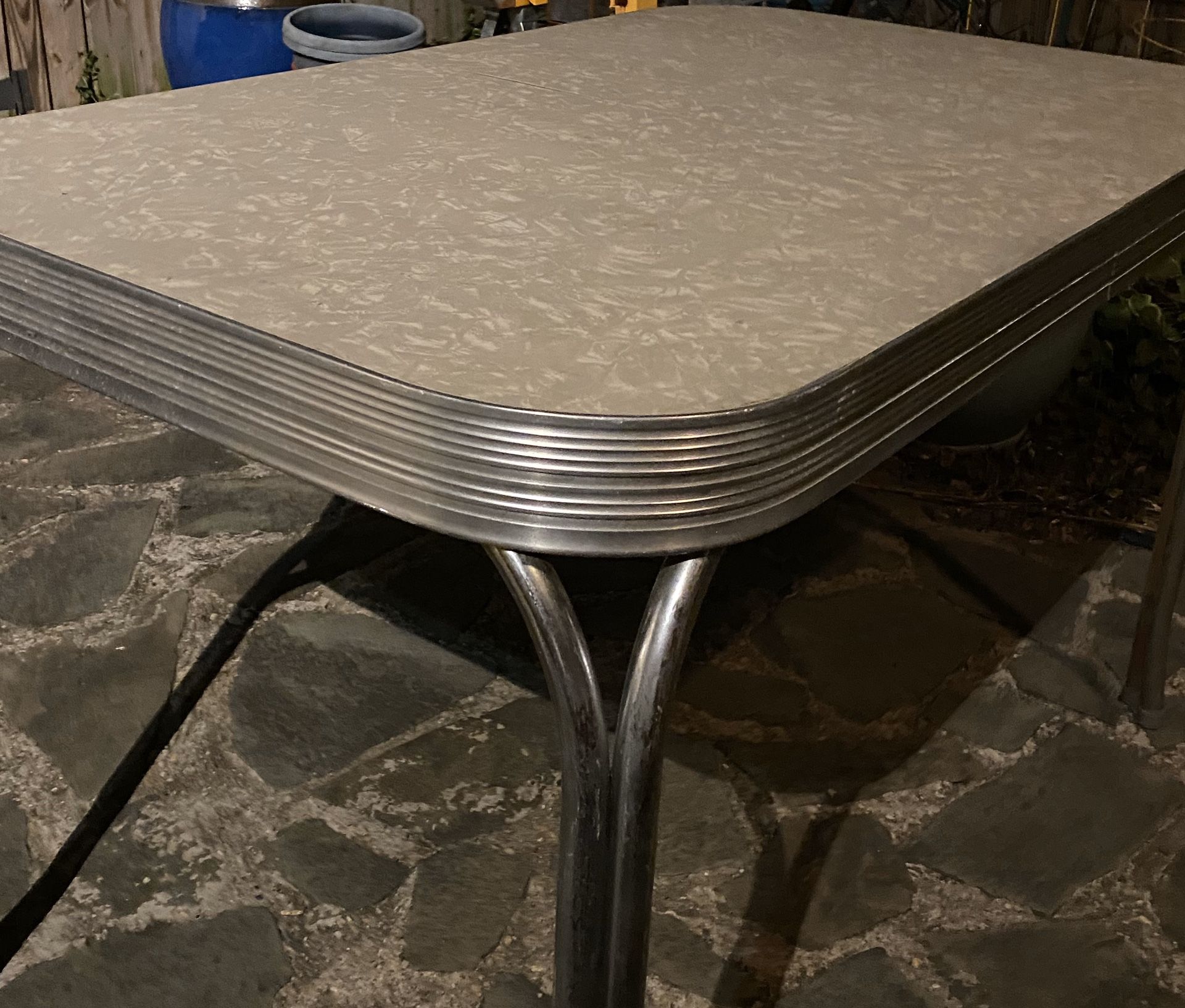 1950s Style Formica Chrome Dinette Kitchen Table