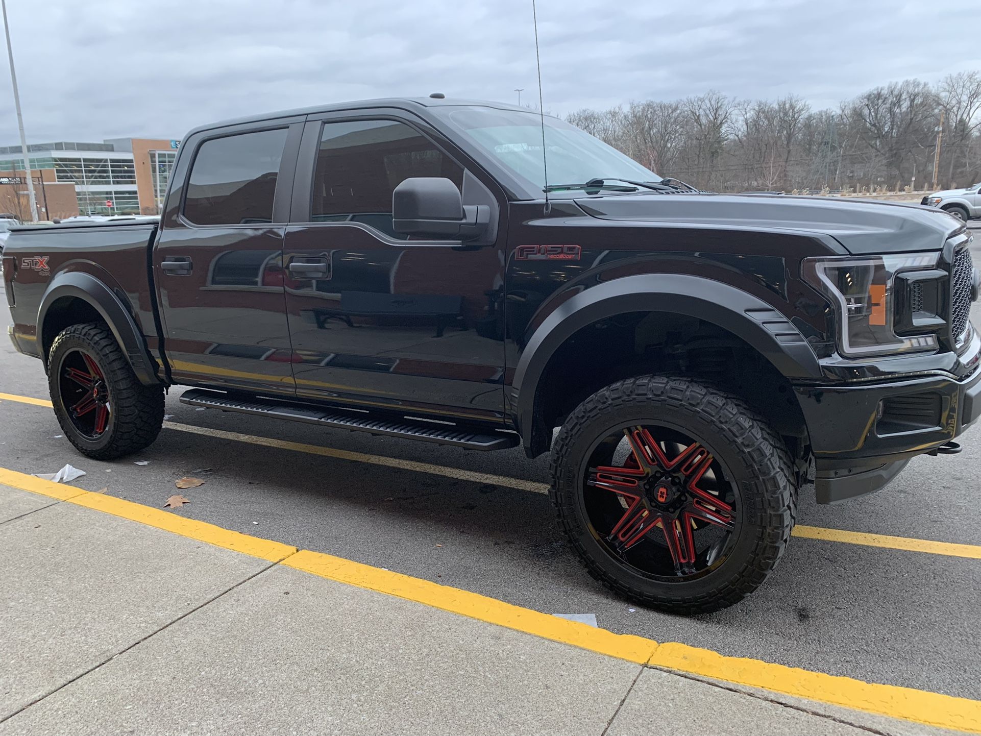 Selling Tires 35’s Kendra’s