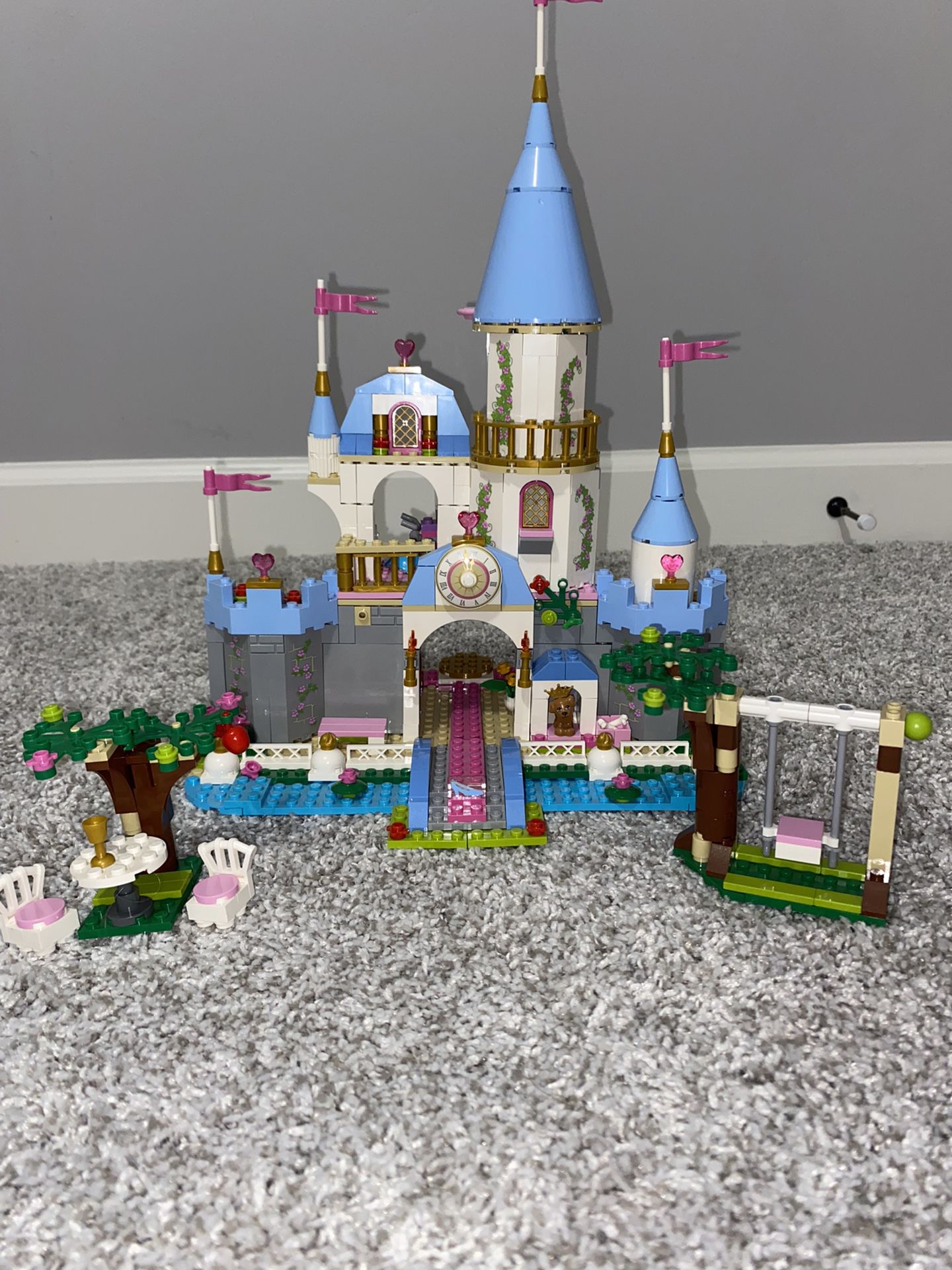 Lego Disney “Cinderellas Romantic Castle” 