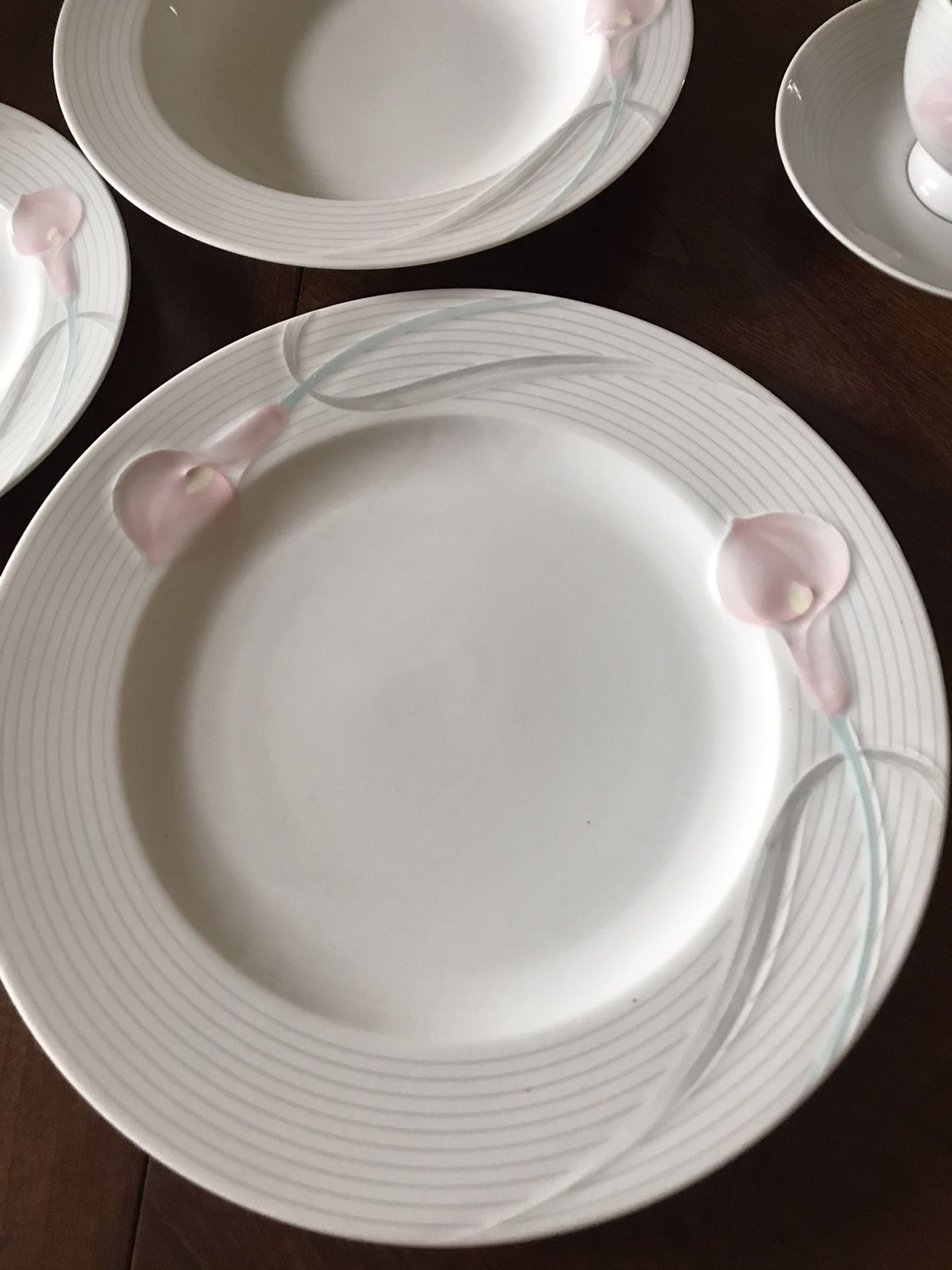 Mikasa “Serenade Pink” Fine China