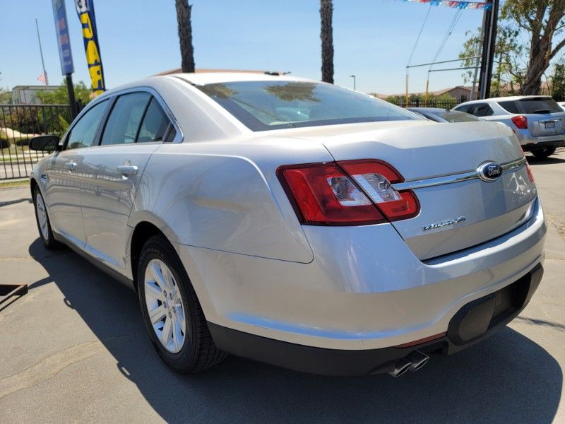 2011 Ford Taurus