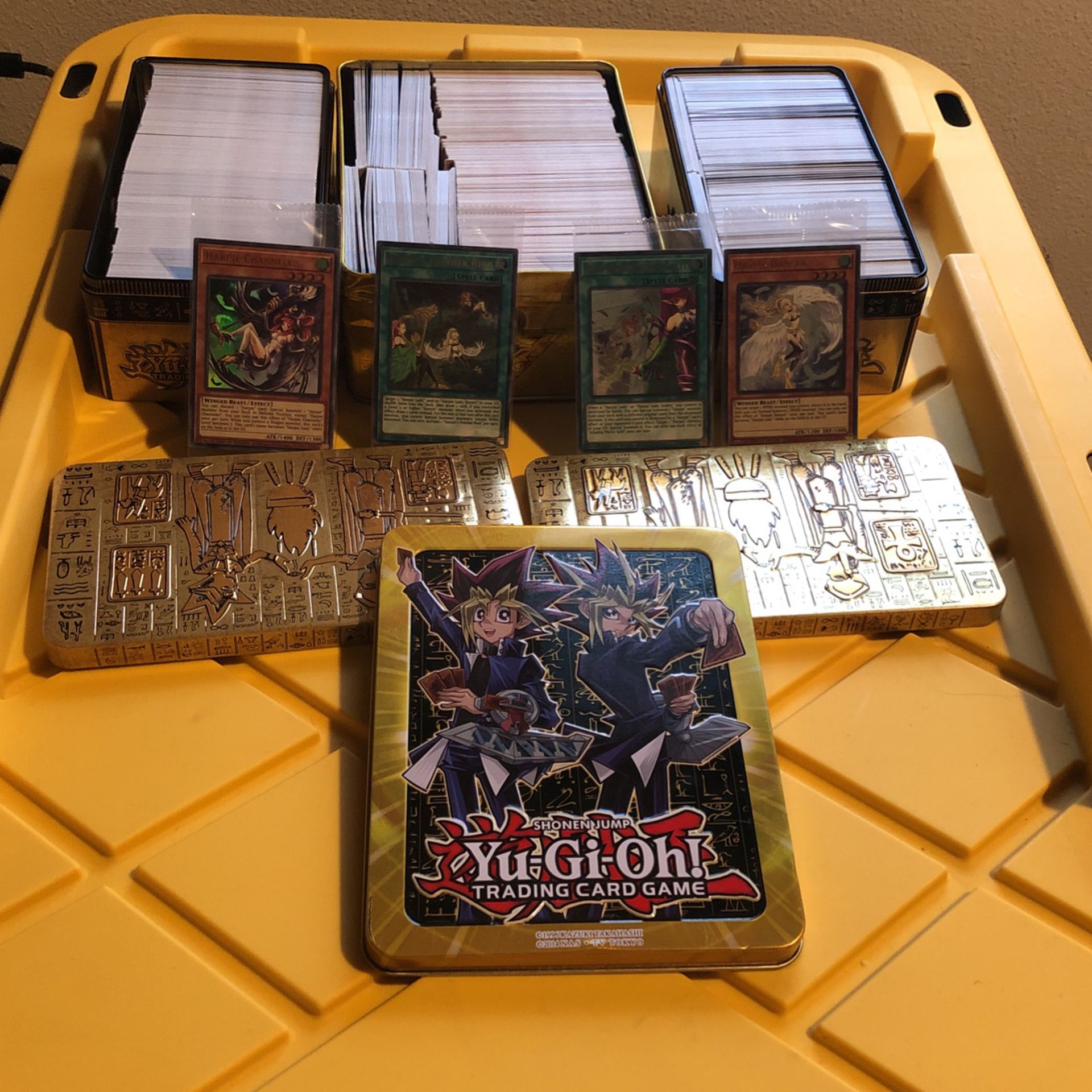 3 Tins Full Of Yugioh Common Cards + 4 Lost Art Cards