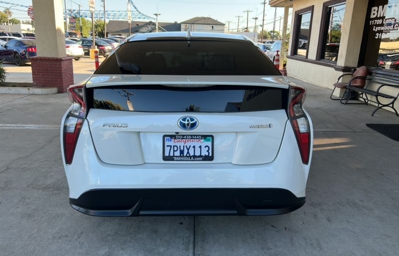 2016 Toyota Prius