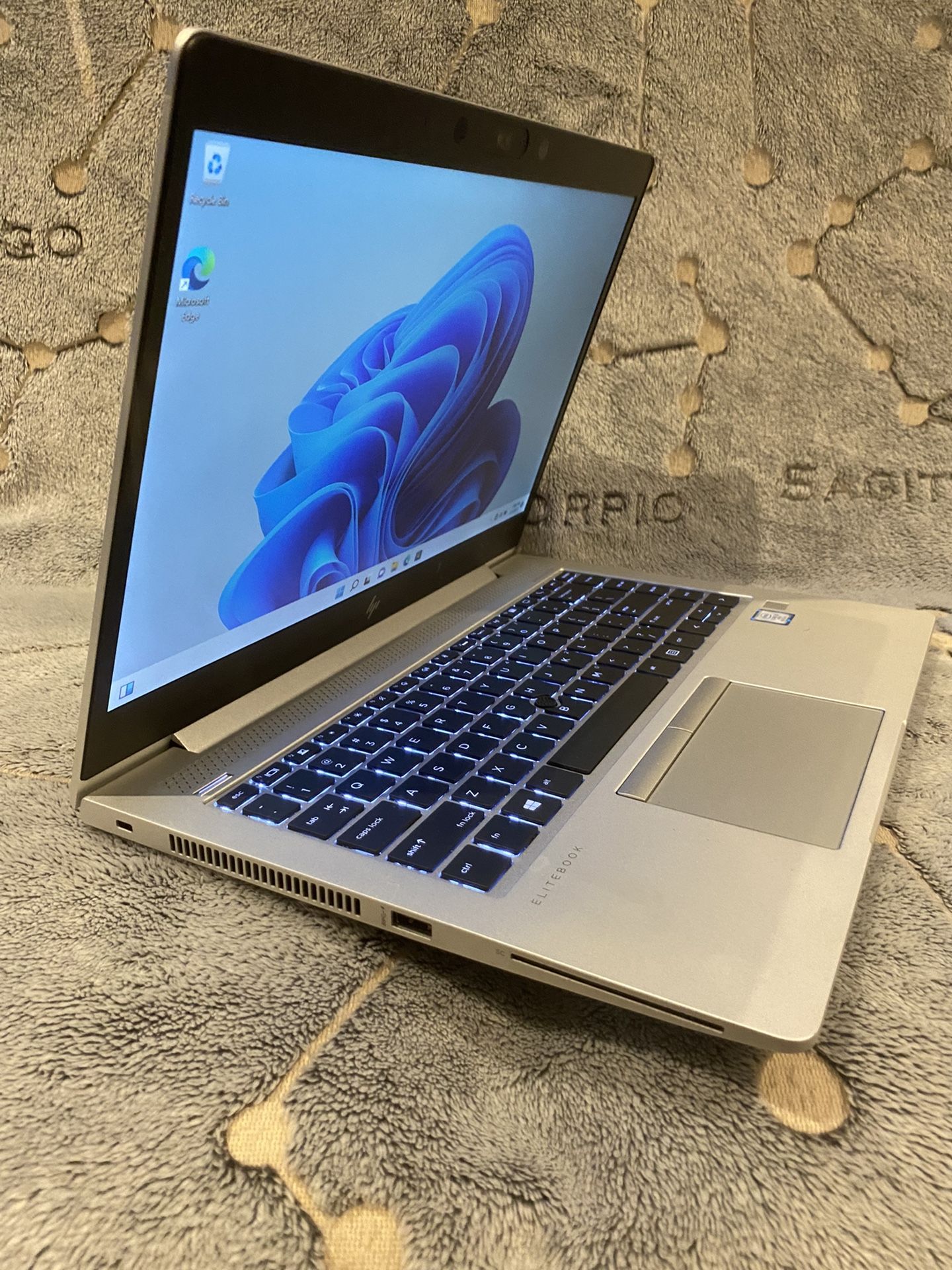 Hp Elitebook 840 G5 Laptop $375