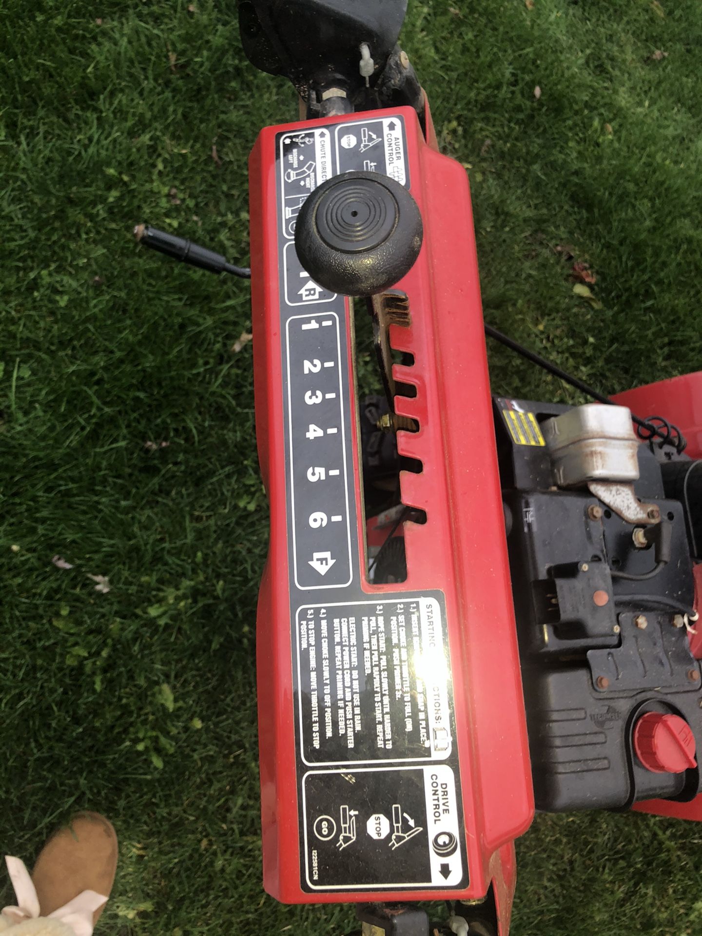 Craftsman Snow Blower 28in