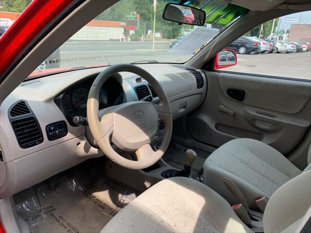 2004 Hyundai Accent