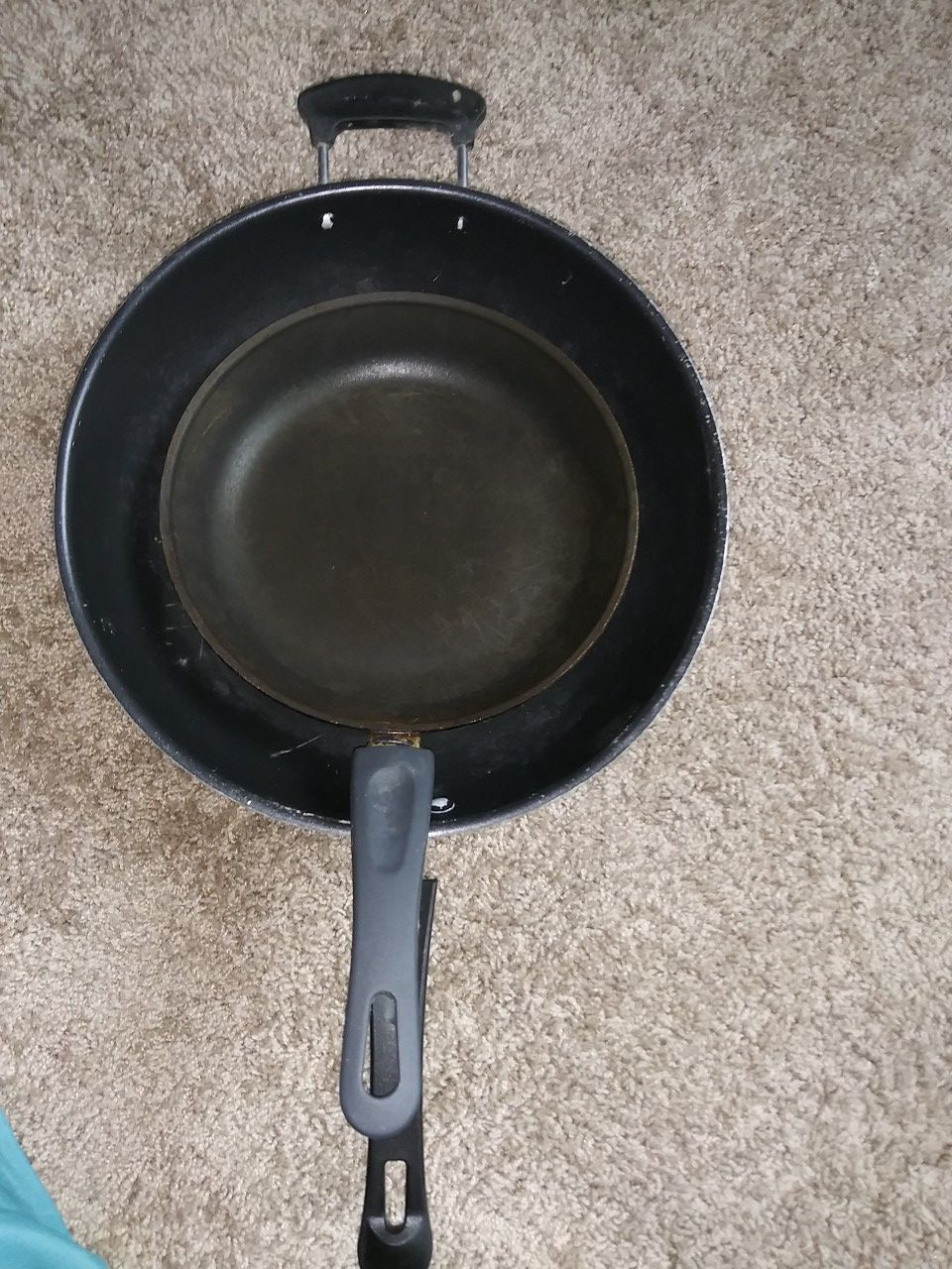 2 used ikea frying pans