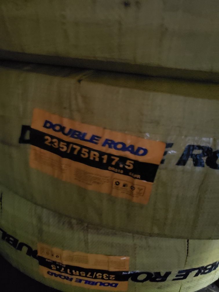 Double Road tires 235/75R 17.5