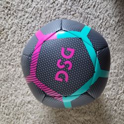 DSG Size 5 Soccer ball Thumbnail