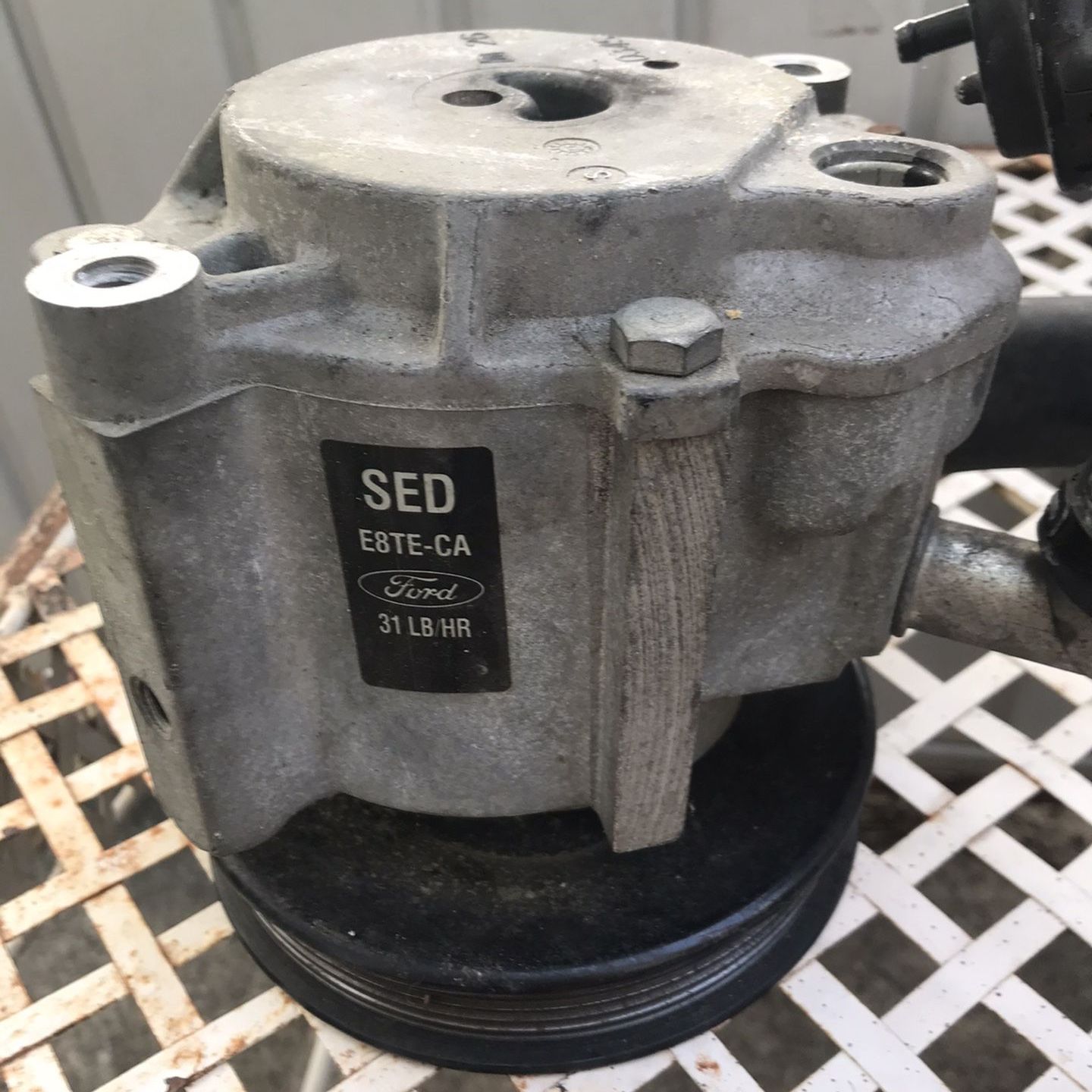 Ford OEM Smog Pump Air Injection Hose Assembly Air Diverter Valve F150