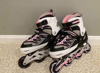 Inline Pink Skate and The Size Is adujstable! (never been used outside)  Thumbnail