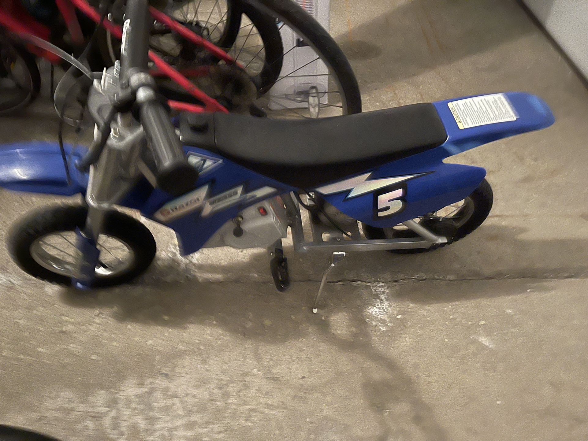 Razor Dirt Bike MX350