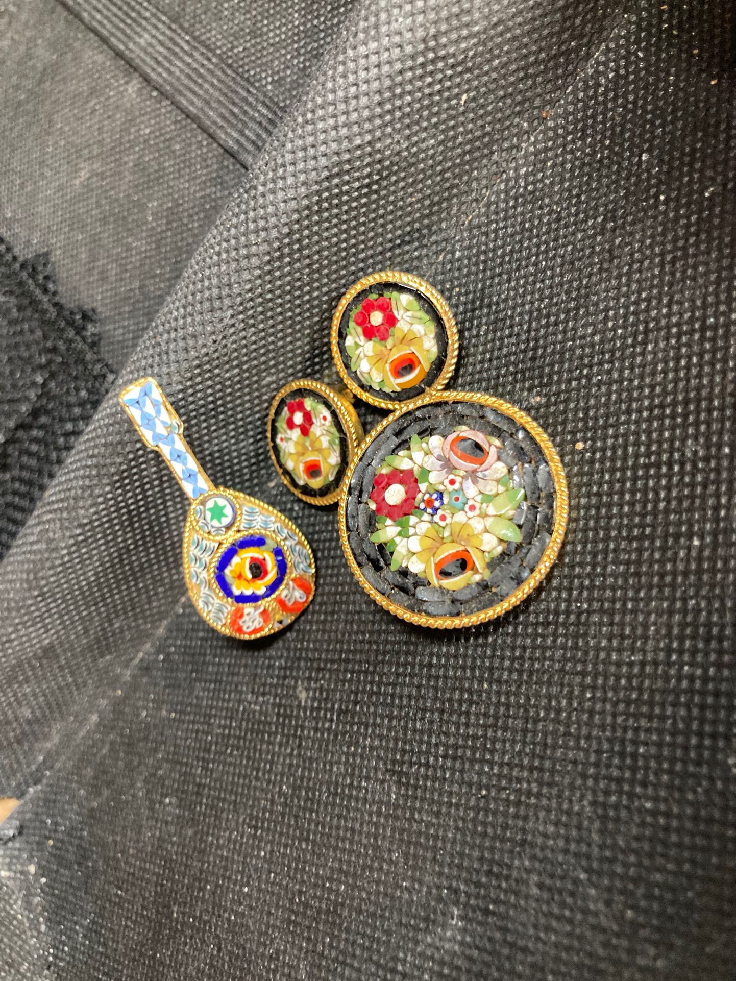 Antique Italian & Venetian -Floral Brooch Pin; Micro Mosaic Design 🤍 Sold As A Set Or Individual
