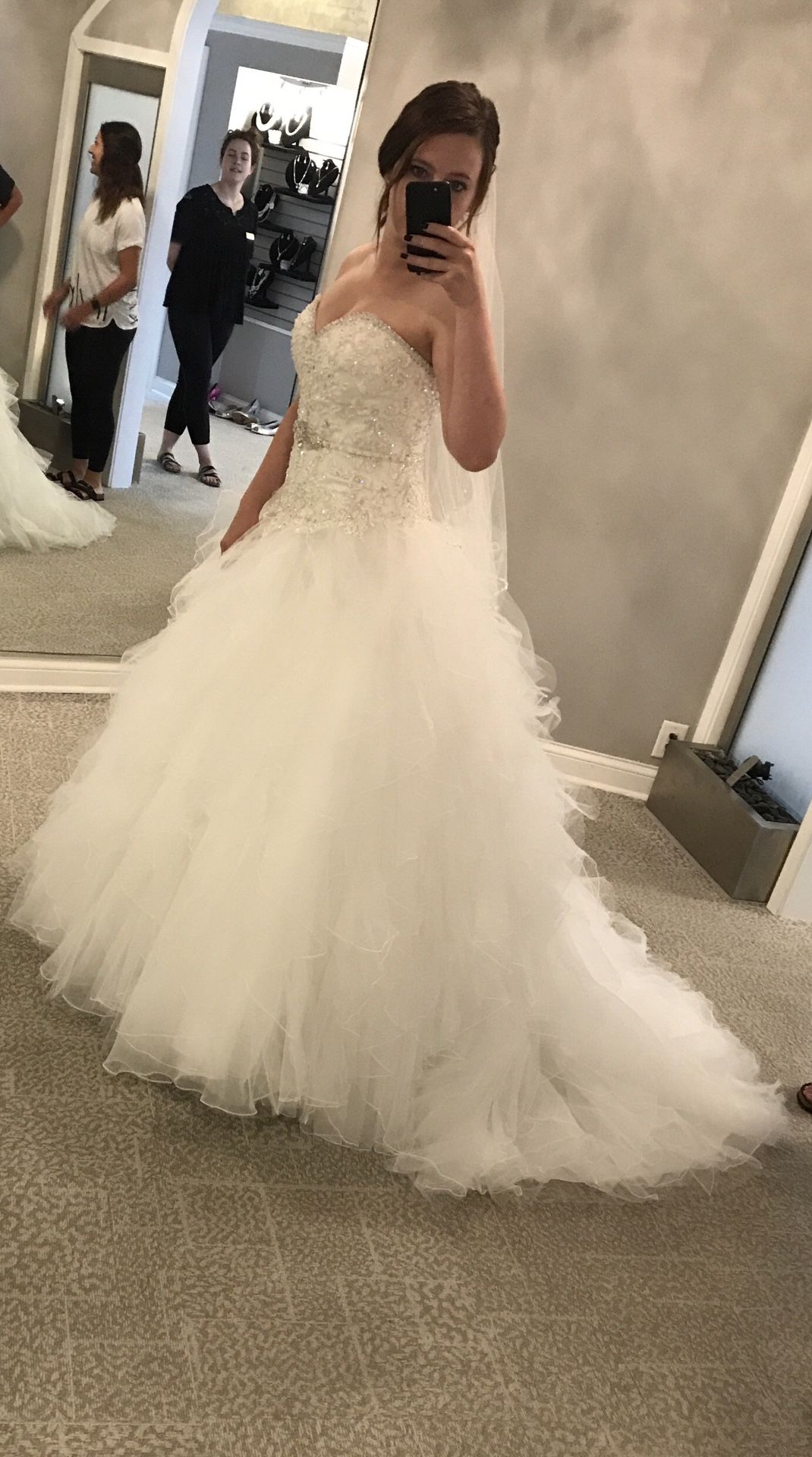 Madeline Gardner Wedding Dress