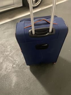 Swiss Gear Luggage 24x16x10  Like New.  Tags Still On  Thumbnail