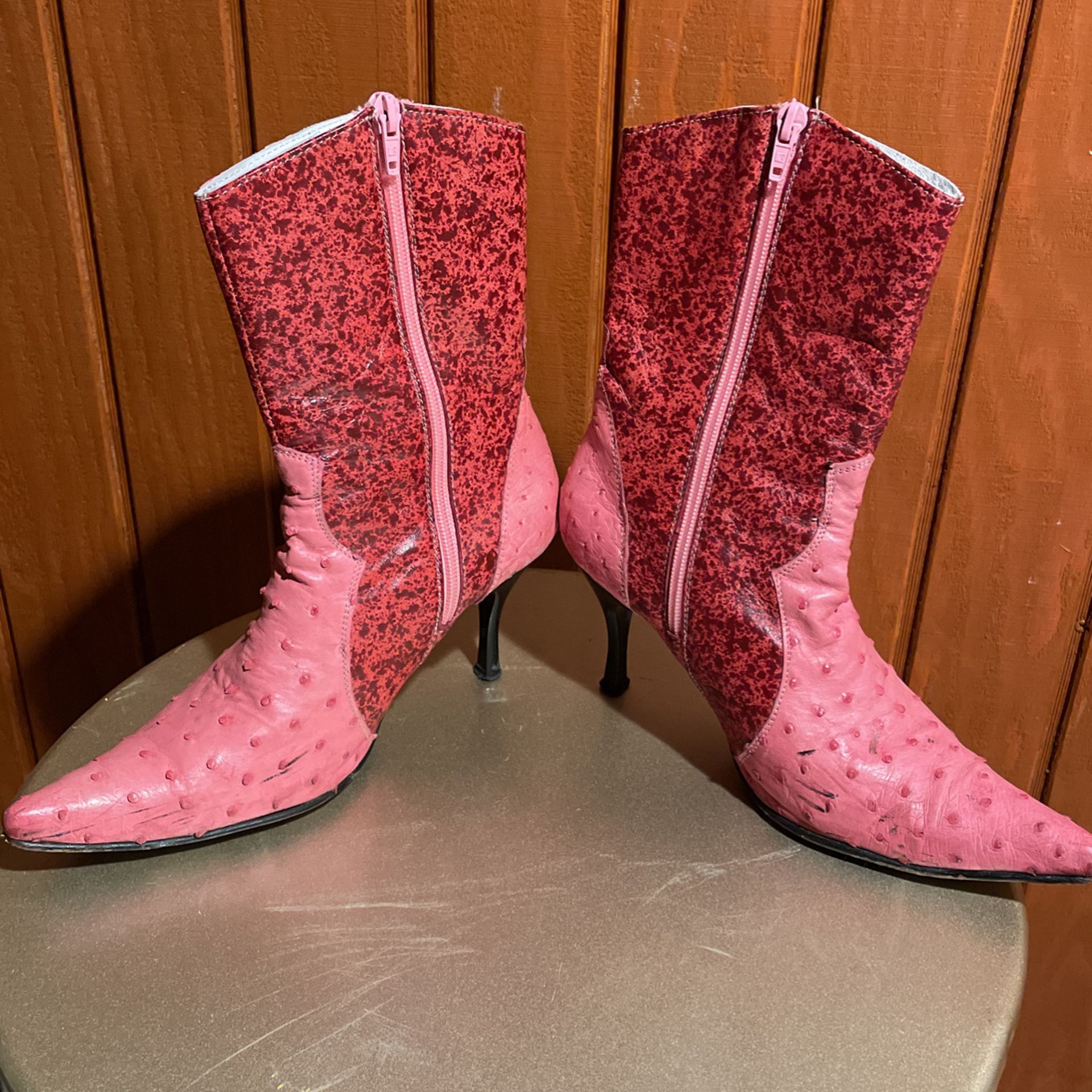 Women Cowgirl Boots. Pink Boots