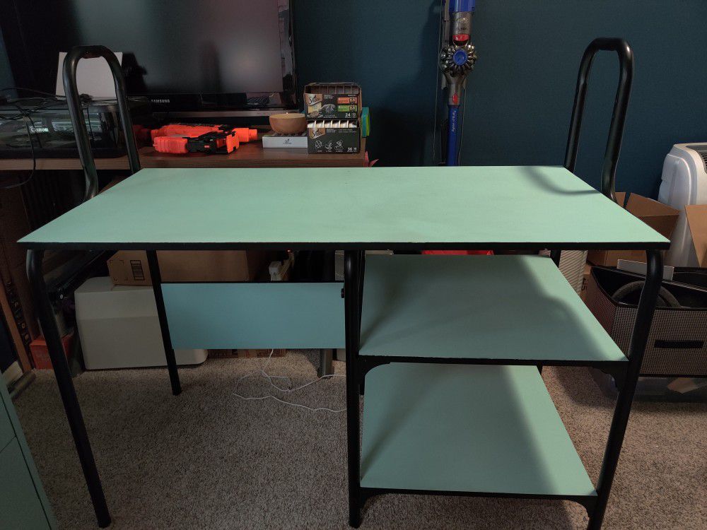 Free Blue Desk
