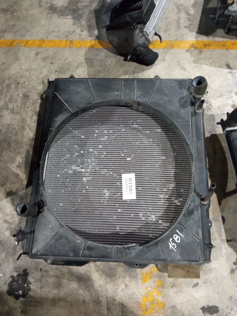 Radiator, Condenser And Fan For 2003 Toyota Tundra Stock 11581