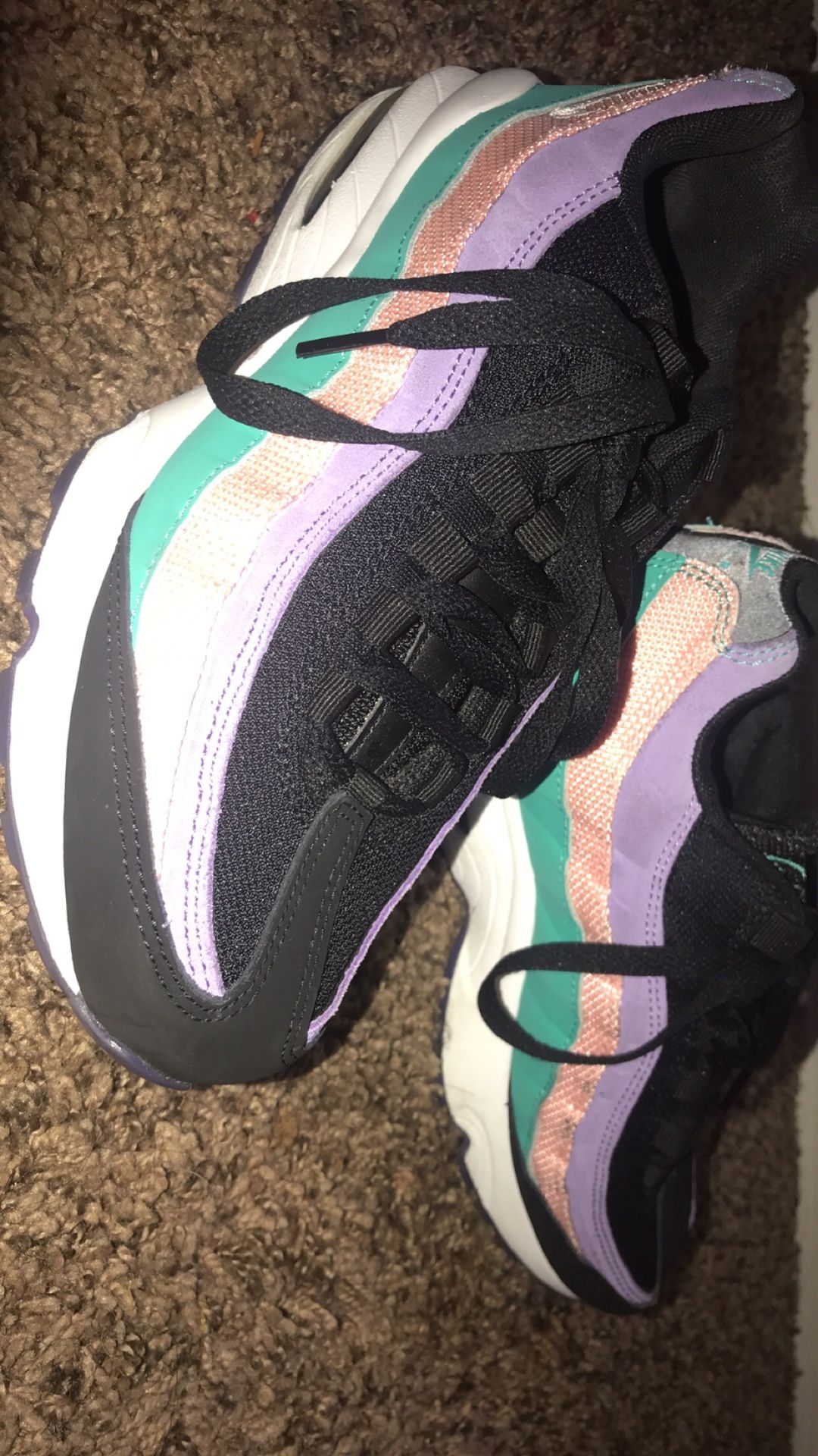 Nike Air Max 97 (size 7y)
