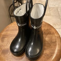 Unisex Toddlers Rain Boots Size 6 Thumbnail