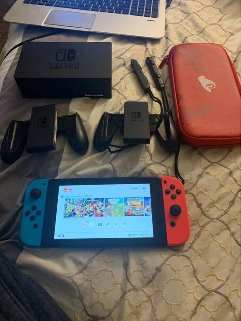 Nintendo switch ..209..252...0819 I'm giving this out for free  to the first person that congratulate  me for my new promotion at working  text me thr