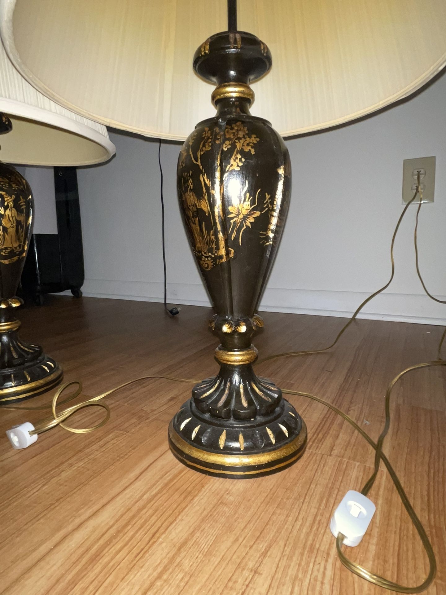 Antique japanese lamps