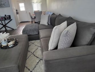 Sectional Sofa Grey Like New 👍 Must See  Thumbnail
