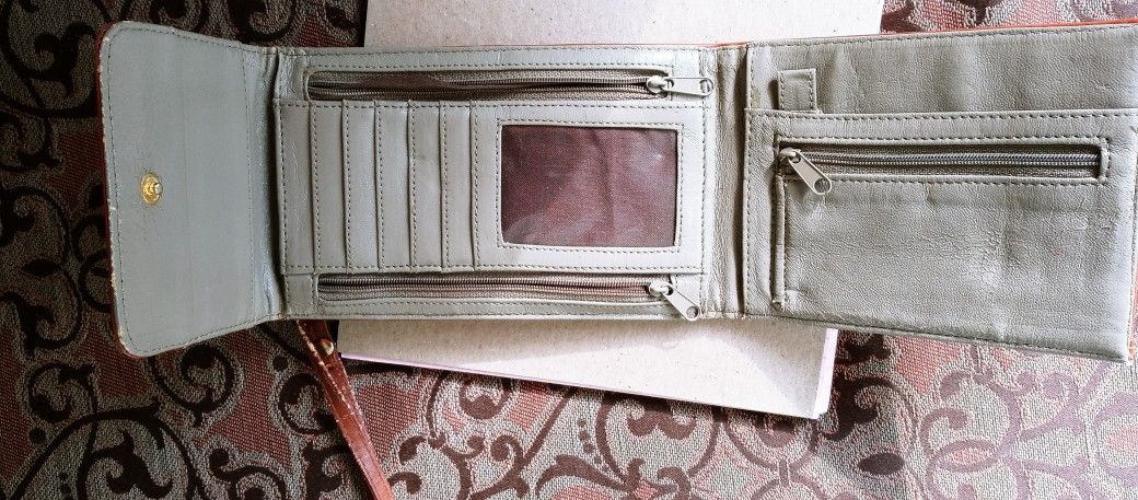 RARE Dooney and Bourke Crossbody