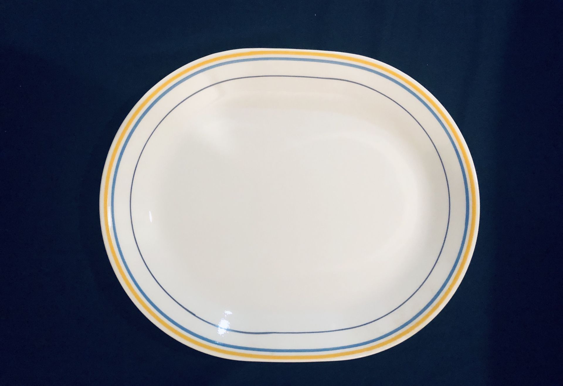 **Casa Flora Corelle by Corning Serving Platter — Used/Very Good Condition**