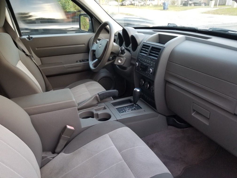 2007 Dodge Nitro