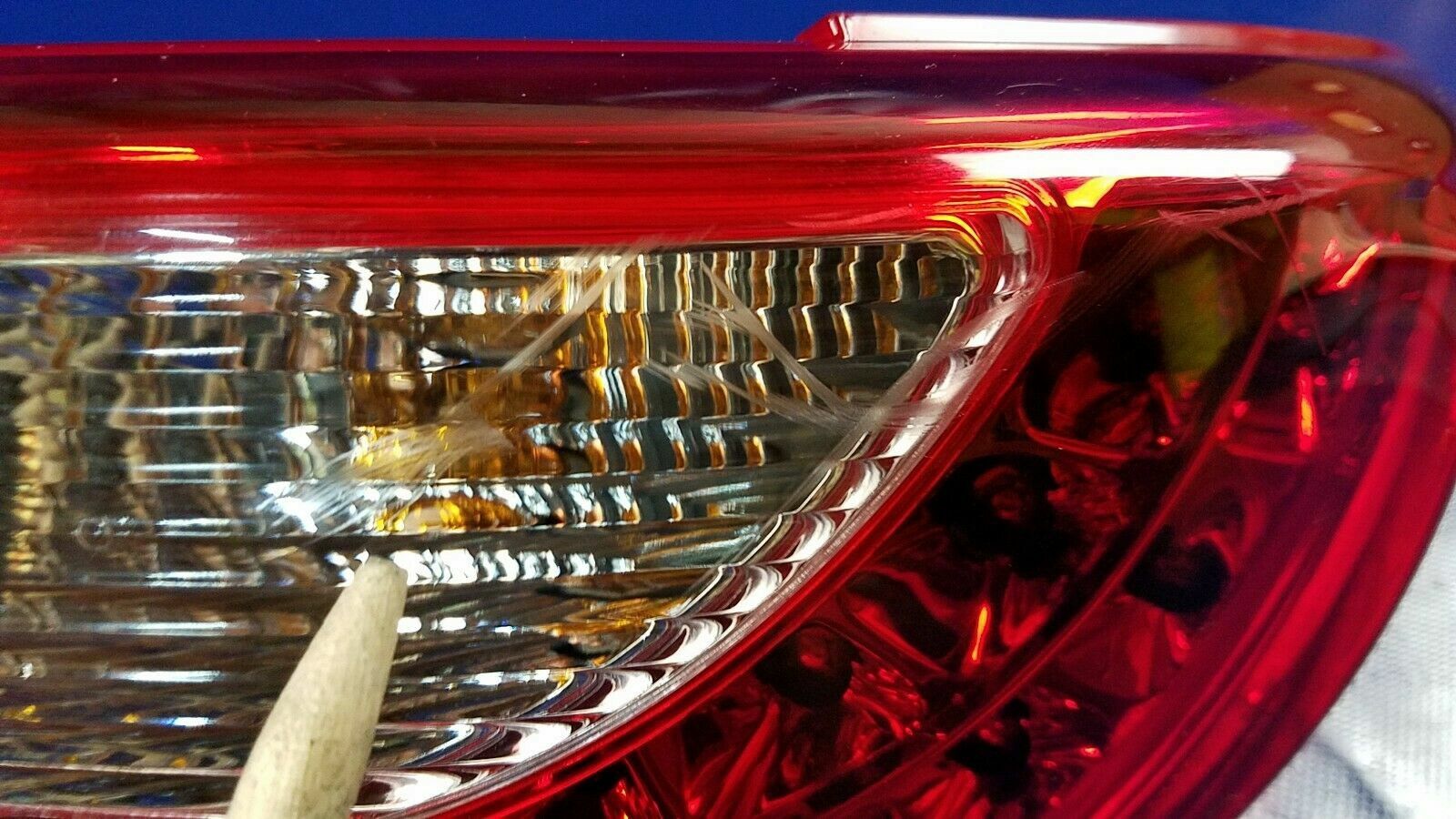 13-15 INFINITI JX35 QX60 RIGHT SIDE TAIL LIGHT LAMP QUARTER PANEL MOUNTED #69317