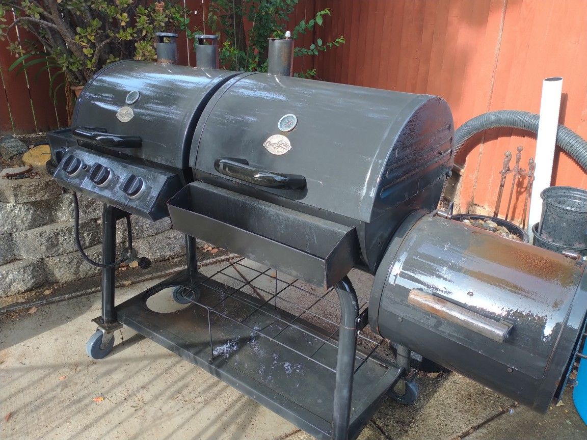 GRILL MASTER BBQ PIT