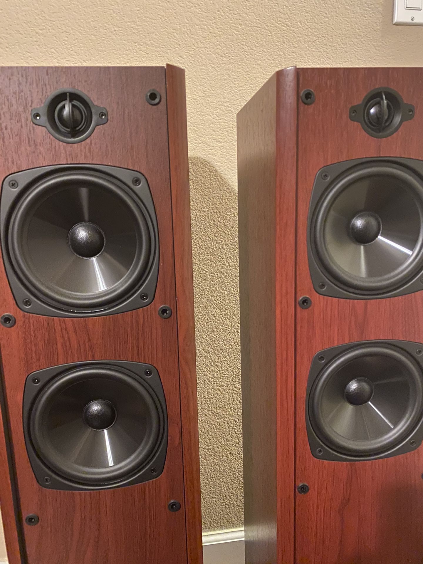 BOSTON Acoustic VR1 Reference Series Floor Standing Speakers for Sale