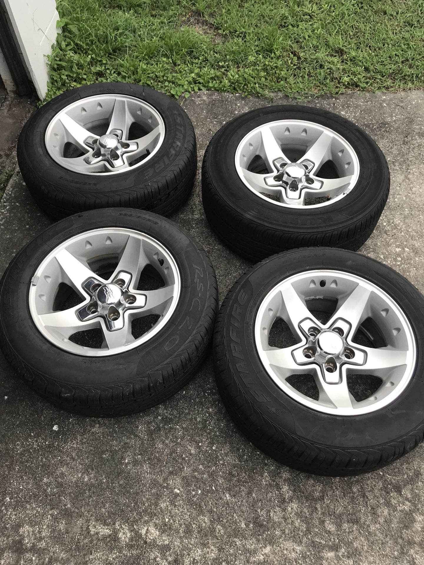 (4) Chevy S10/GMC Sonoma Xtreme ZQ8 wheels for Sale in Saint Petersburg