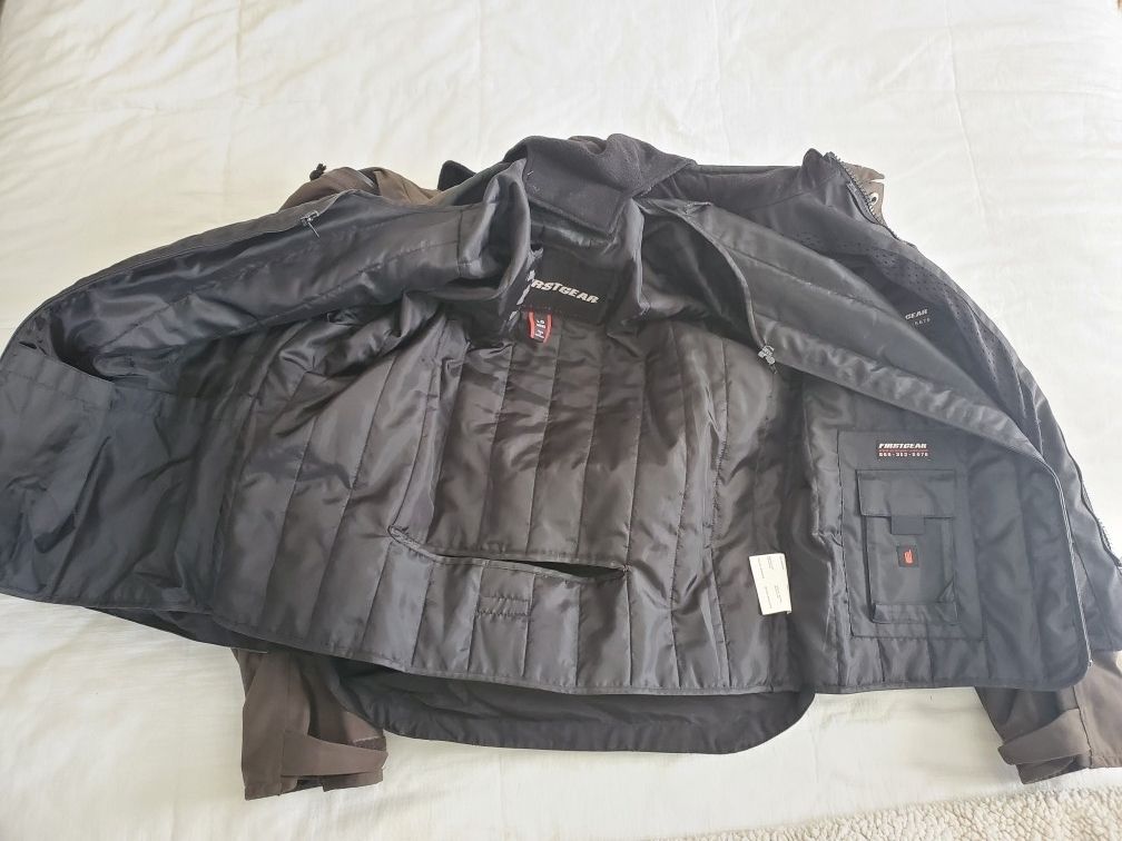 Large Men's First Gear Motorcycle Jacket w/liner