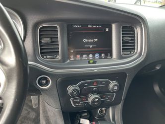 2016 Dodge Charger Thumbnail