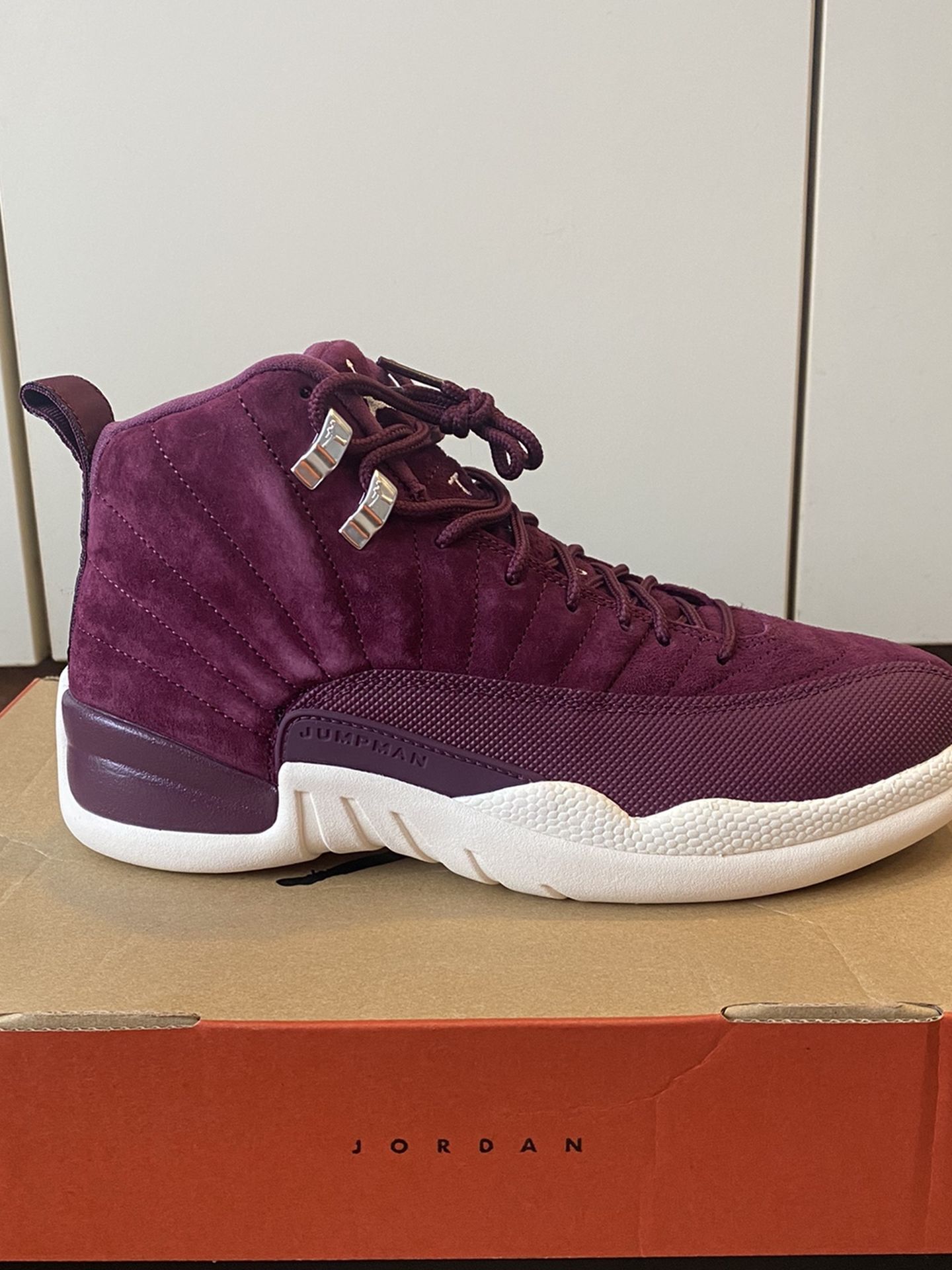 Jordan 12 Retro Bordeaux