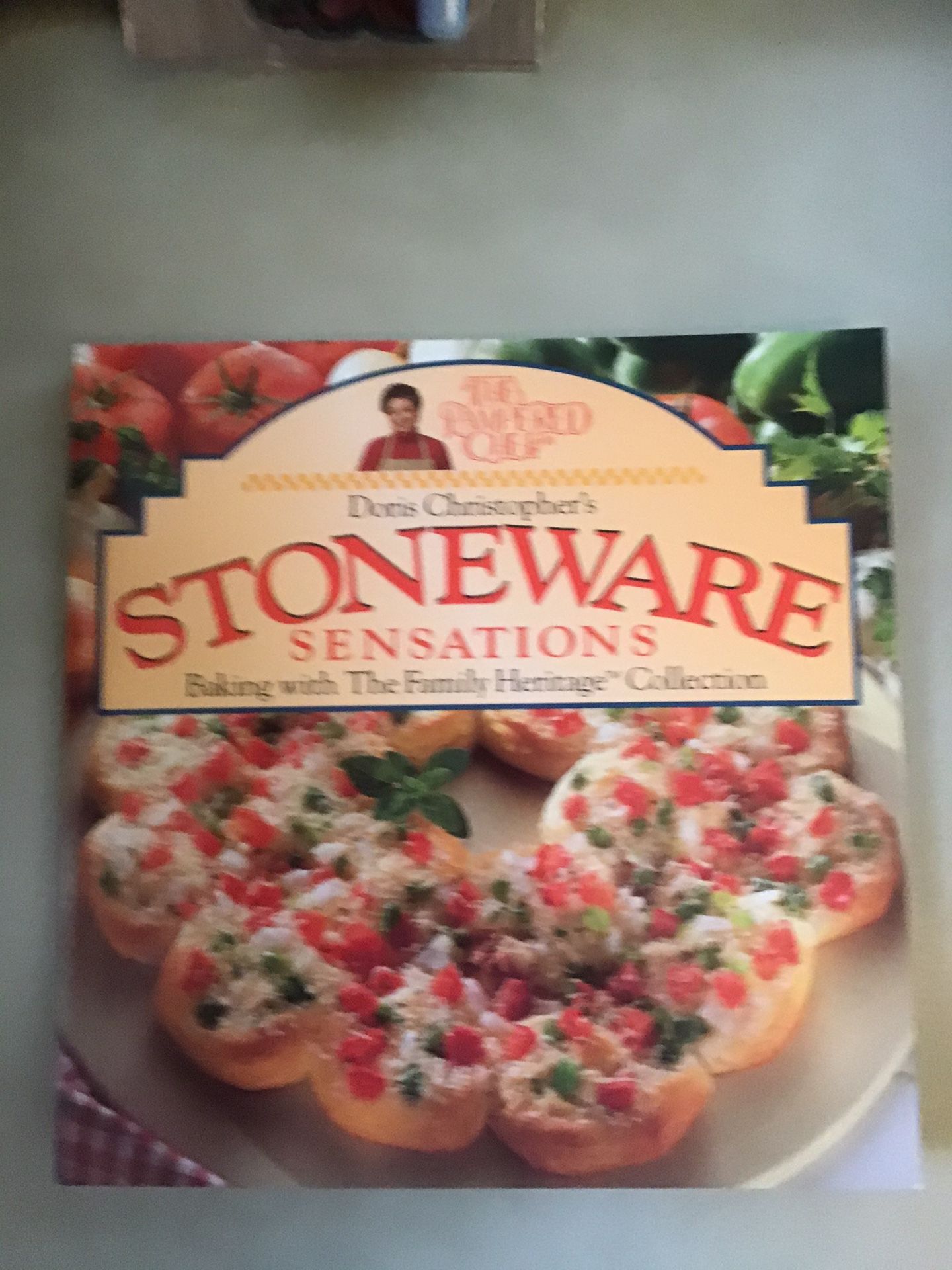 Book, Pampered Chef Stoneware Sensations