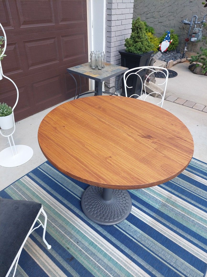 Table And Chairs