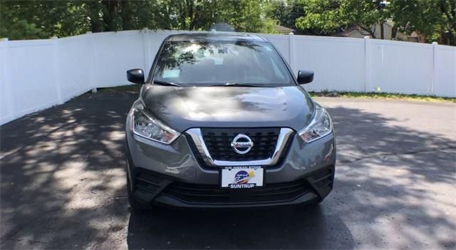 2020 Nissan Kicks