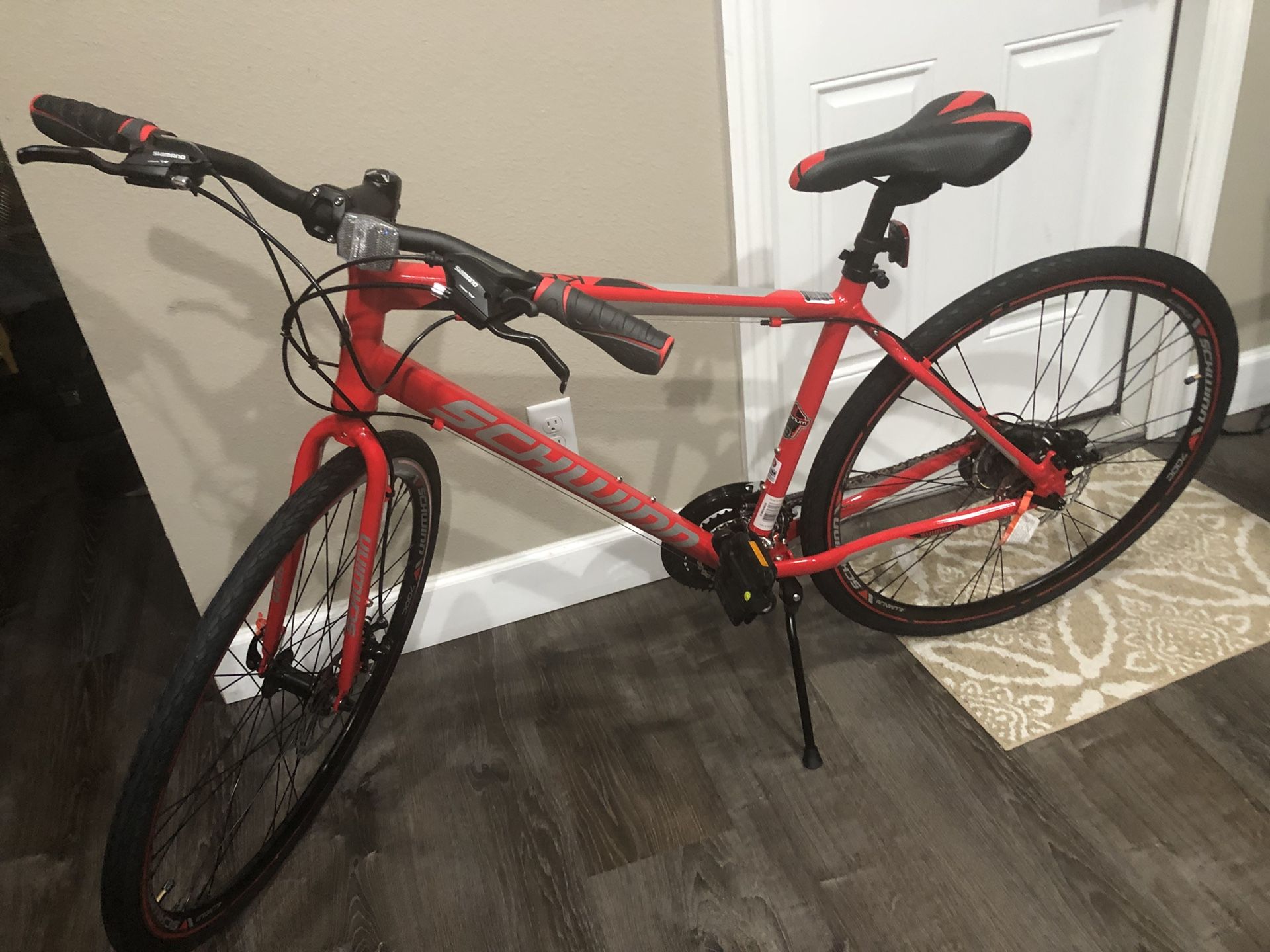 700c schwinn best sale kempo review