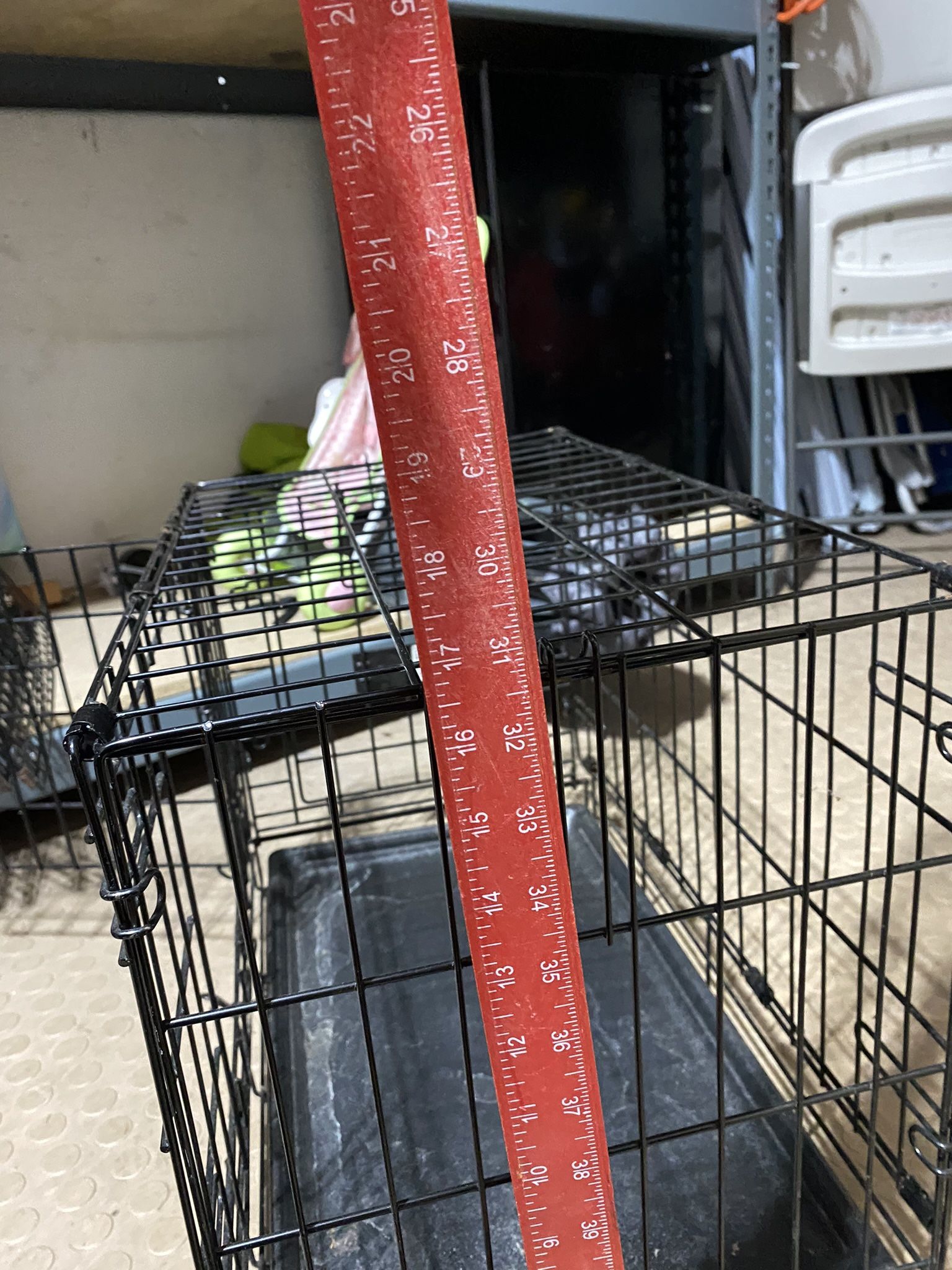 small dog crate $15