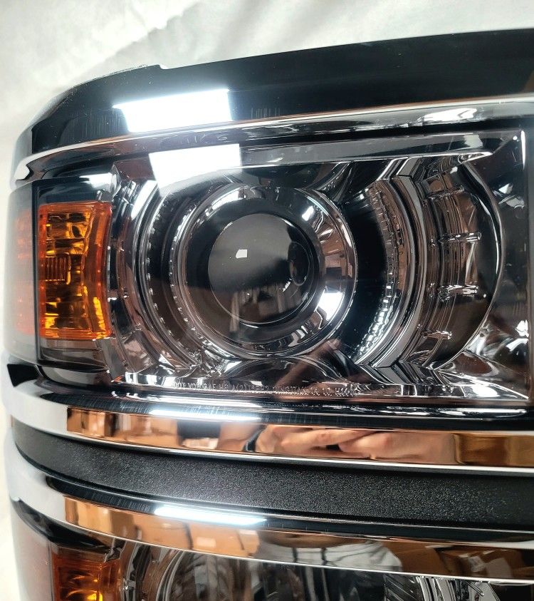 Headlights for 2014-2015 Chevy Silverado 1500 projector Passenger Side Only