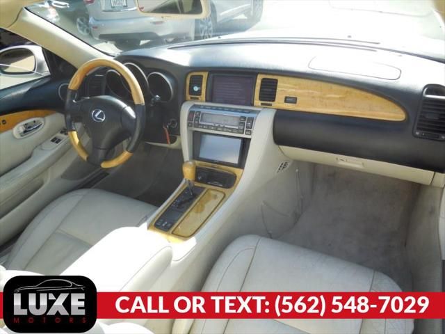2003 Lexus SC 430