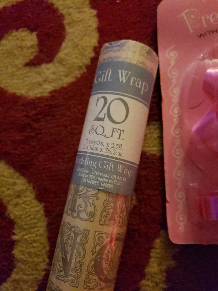 Wedding Wrapping Paper And Pink Bow. Free