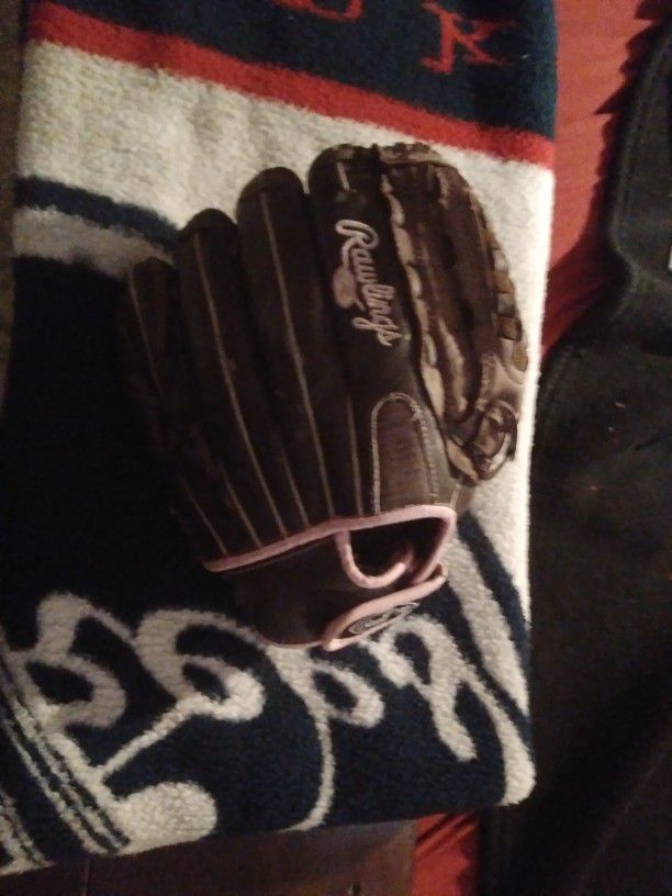 Rangler Baseball Glove For Women