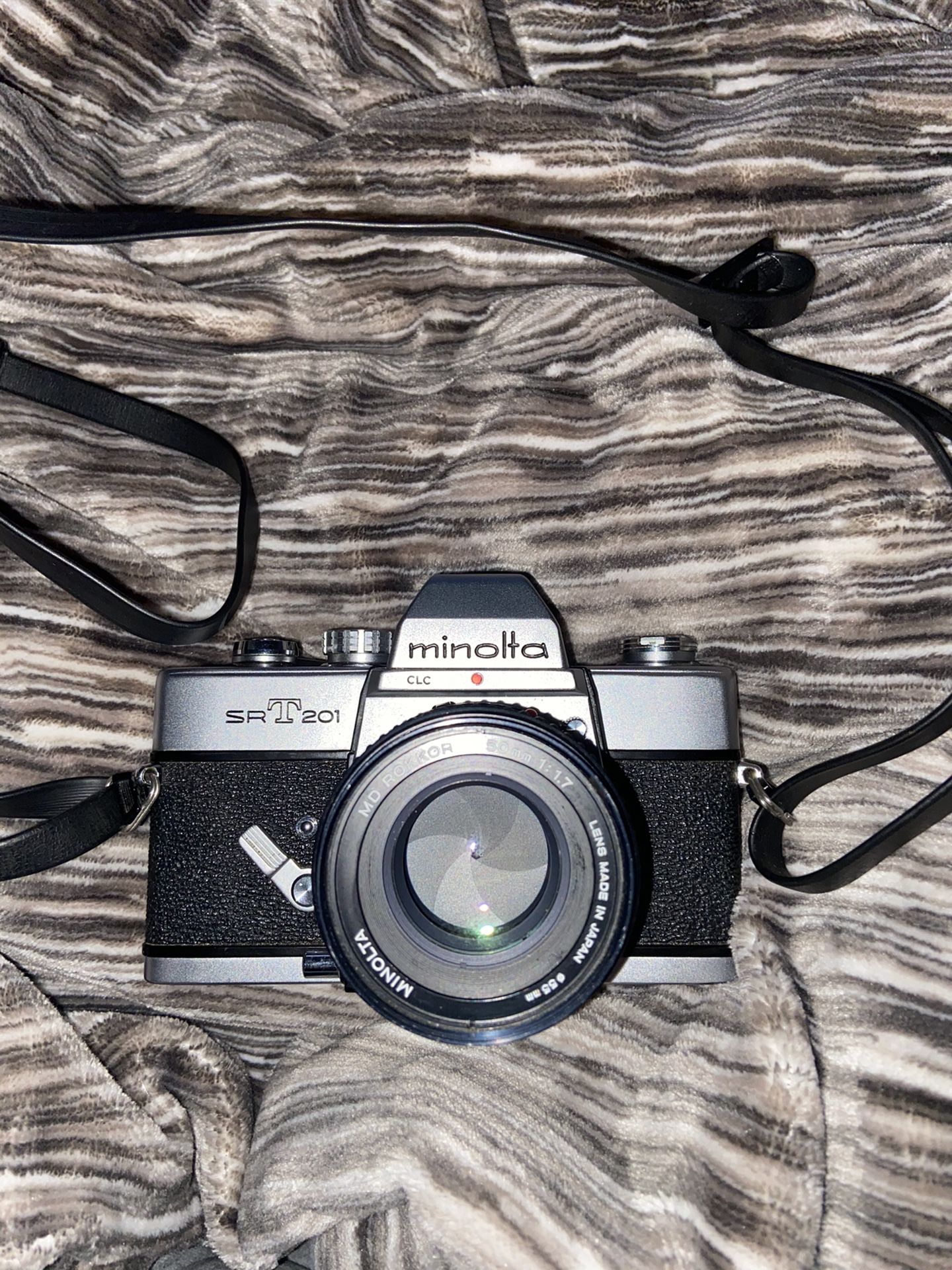 Minolta SRT201 Film Camera