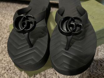   Black Gucci thong sandals  Thumbnail